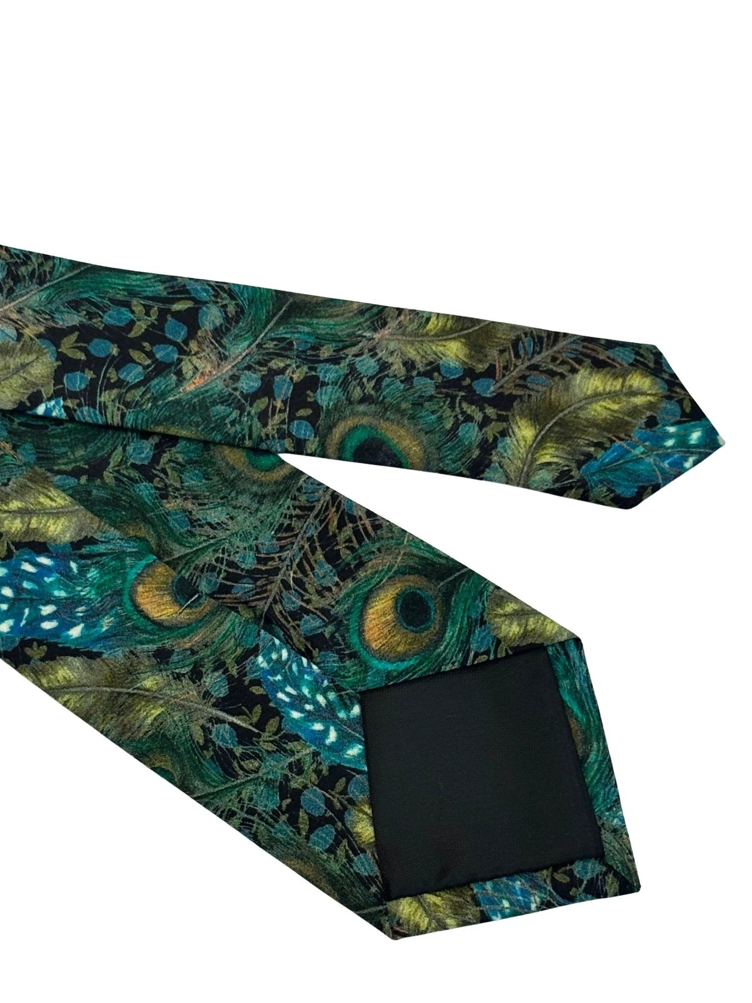 Liberty Style Peacock Feather Design Tie - Handcrafted By Frederick Thomas With 6.5 Cm Blade Width And 147 Cm Length by Frederick Thomas Handmade Mens Ties